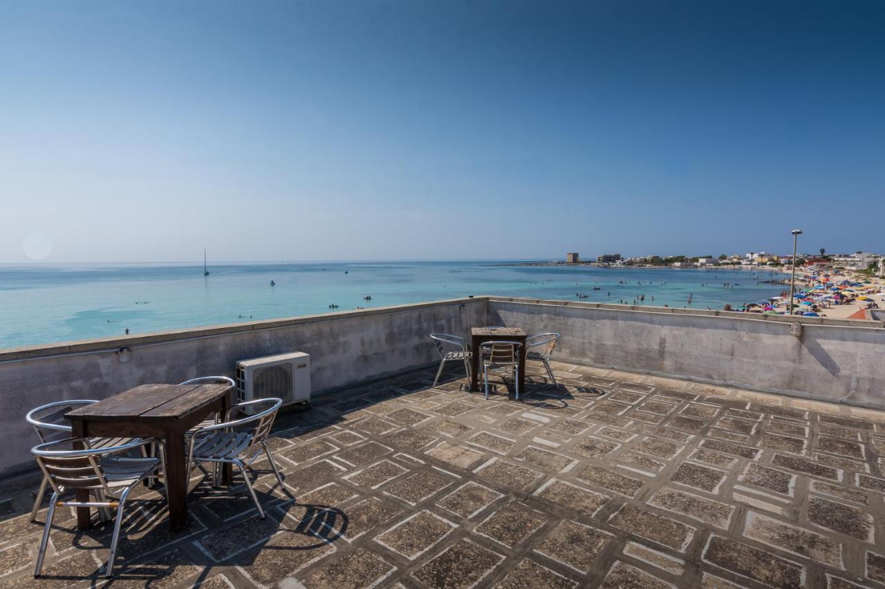On The Beach Torre Lapillo Exterior foto